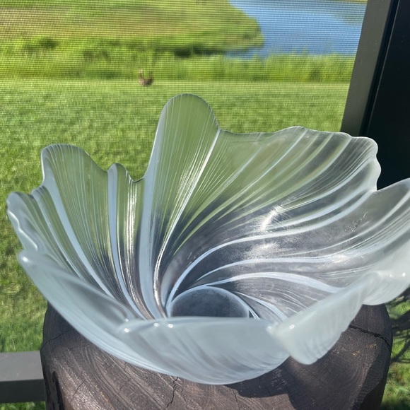 Vintage Mikasa SPUN SILK 10 1/2”Crystal Bowl~Frosted Swirl Sculpted Art~Germany - Picture 4 of 12